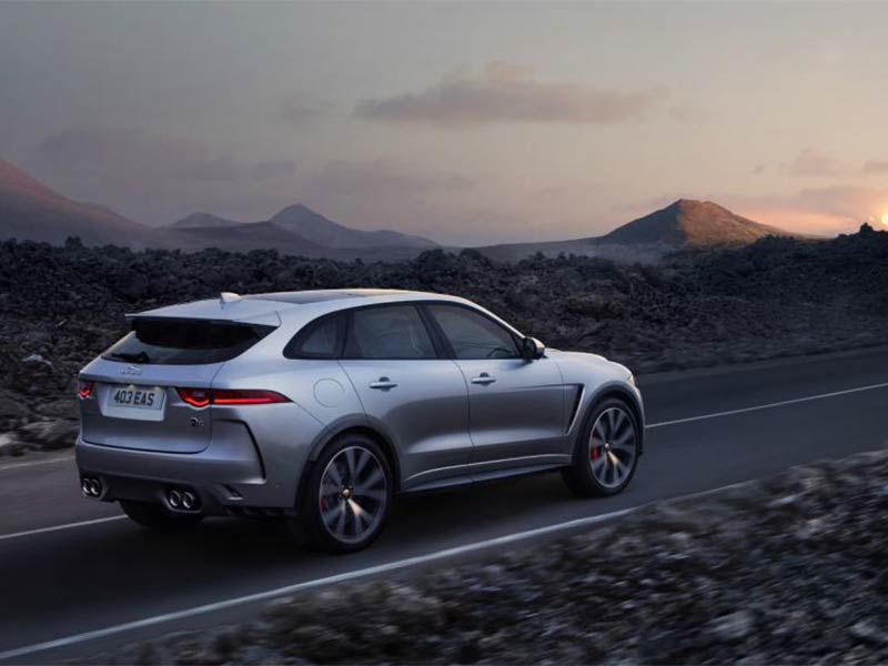 جاجوار تصدر موديل F-Pace SVR بقدرة 500 حصان وسرعة قصوى 176 ميل ساعة